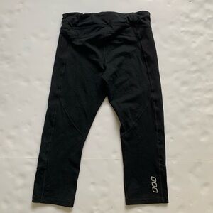 Lorna Jane crop leggings